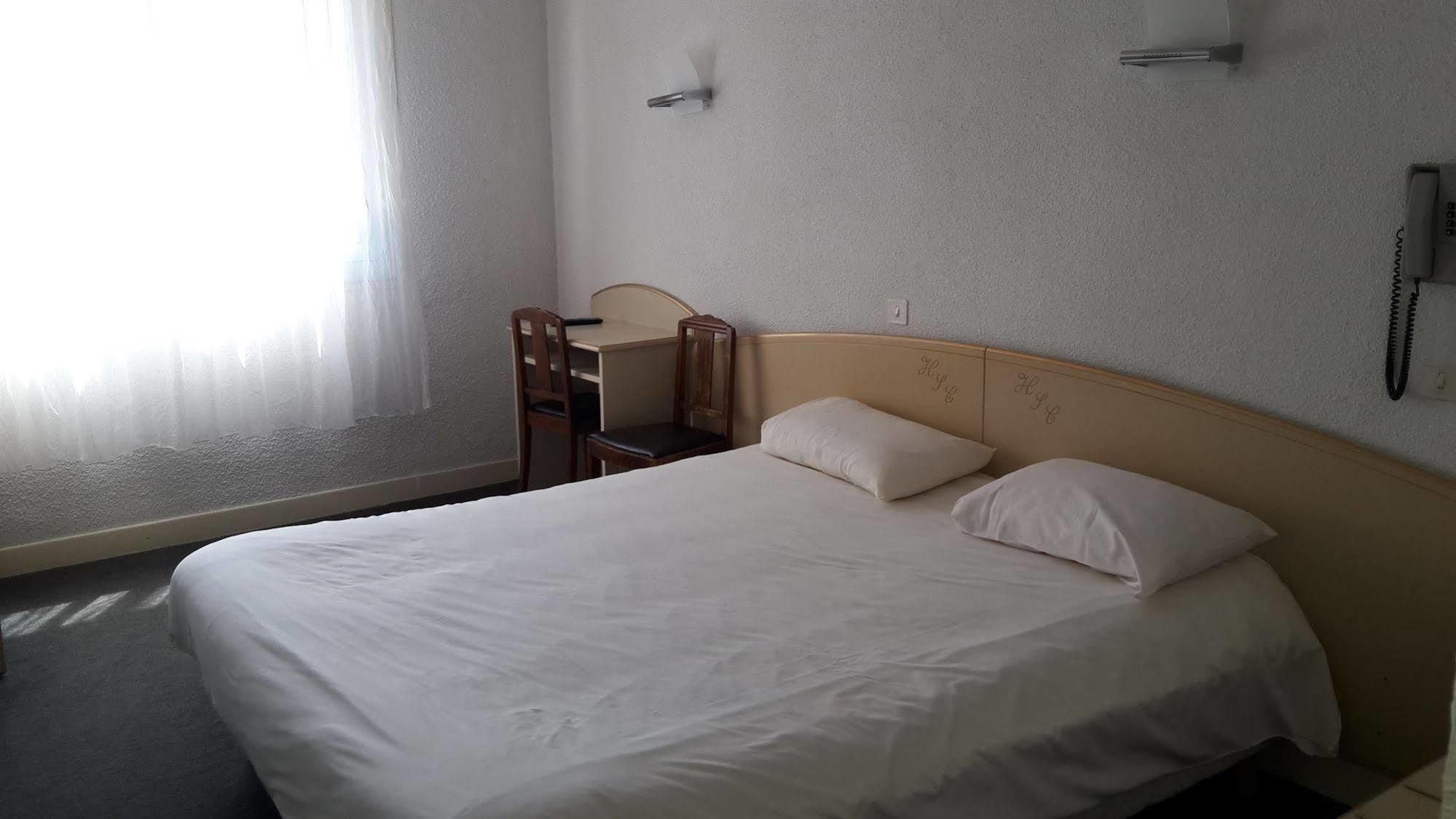 Hotel Sainte Catherine Lourdes Buitenkant foto